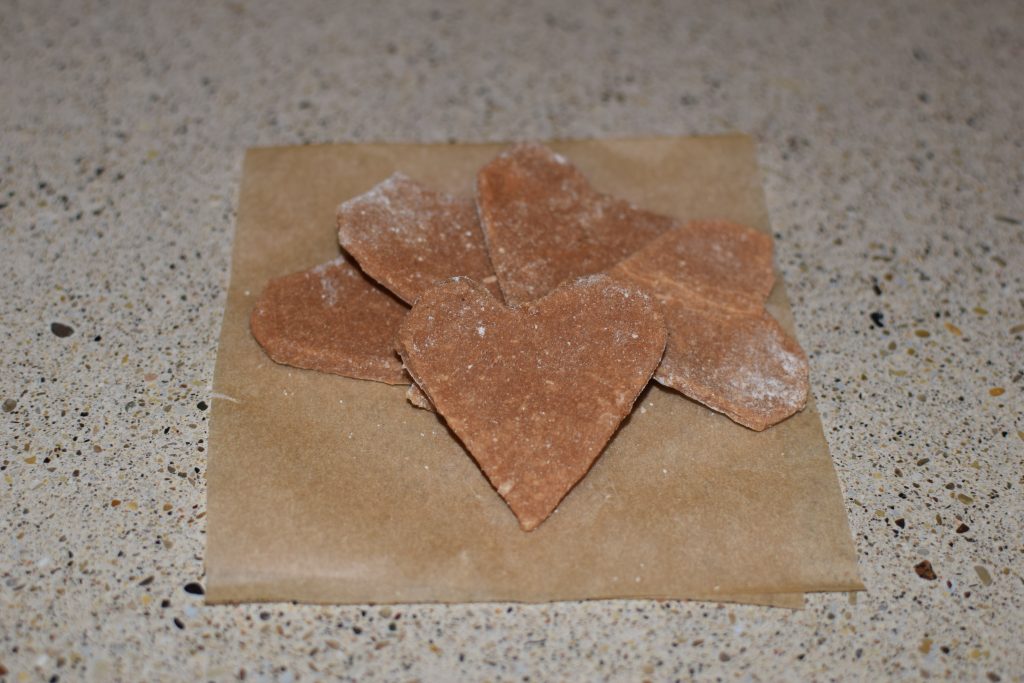 Read more about the article Apple Spice Cutouts * Homemade Horse Cookies