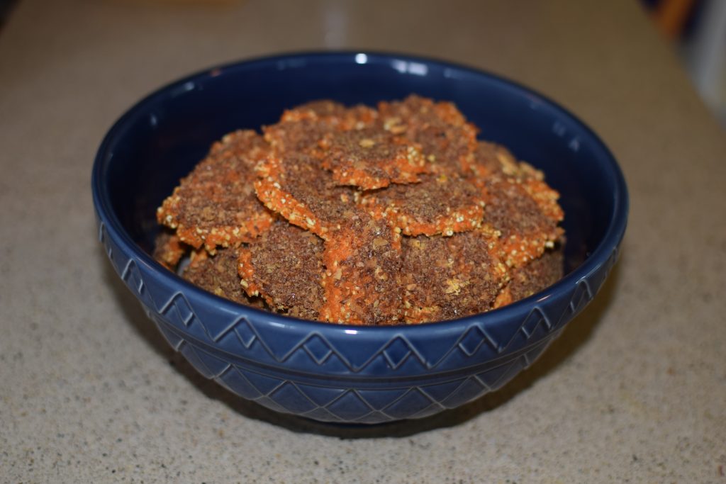 This homemade horse treat recipe comes out crunchy, sweet, and full of fiber, iron, and protein. Plus they are made with natural whole food ingredients that give your equine pal a little extra immune system support and helps keep eyes and joints healthy.