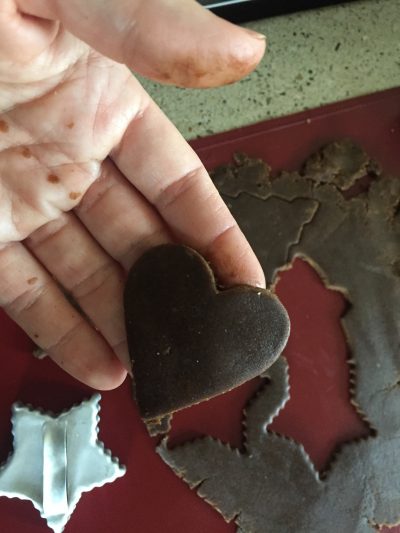 Our homemade molasses cutout cookies are the best way to make sure your horse doesn't feel left out this year. Check out the horse-friendly recipe at Insightful Equine.